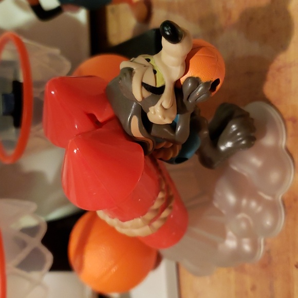Lot of Space Jam: A New Legacy McDonald's Toys - Picture 4 of 7